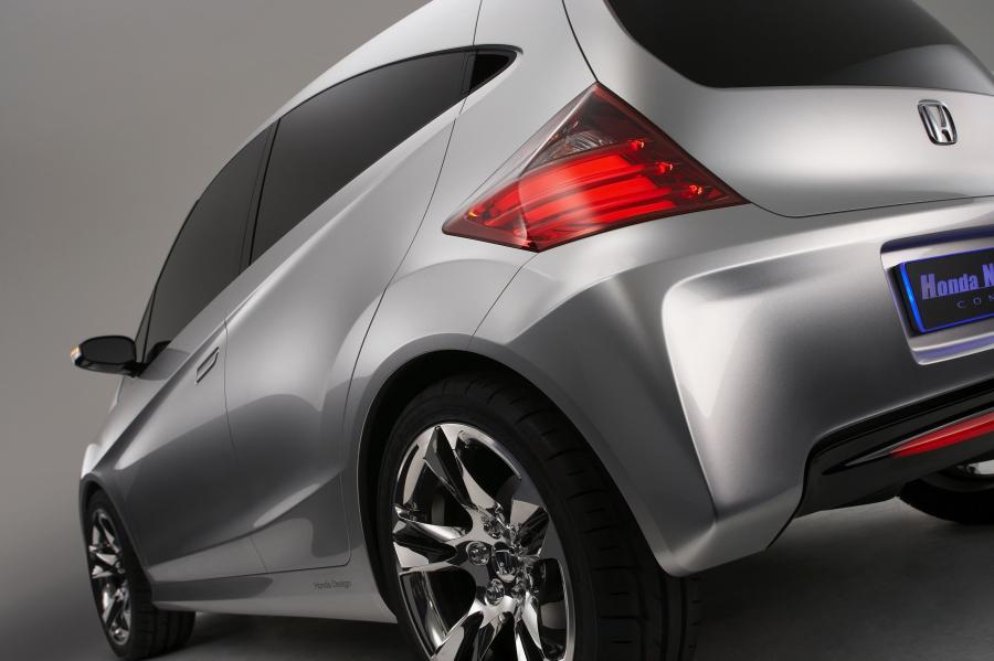  Honda Small Car Concept 2010 года  (фото 4 из 27)